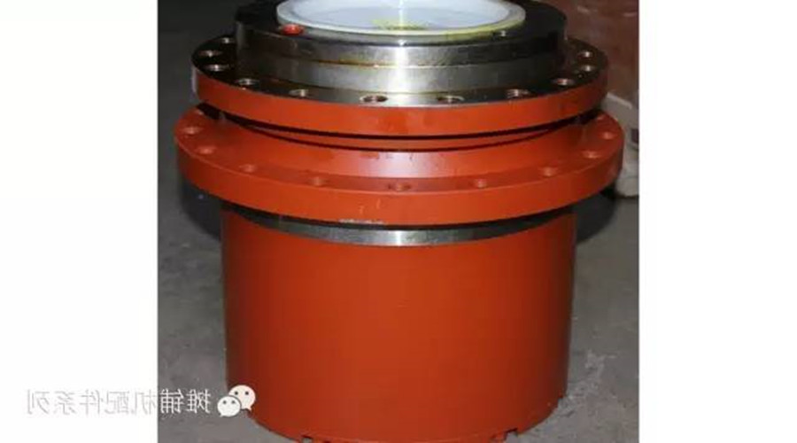 徐工952摊铺机行走减速机