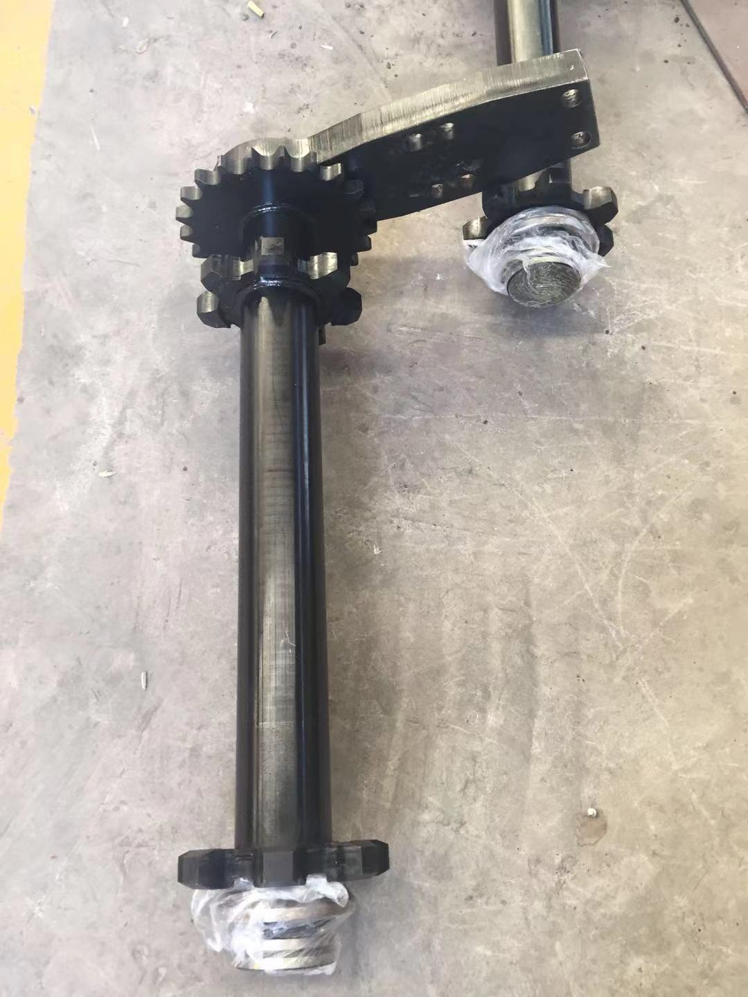 徐工952摊铺机输料轴#4610062274#4610062273