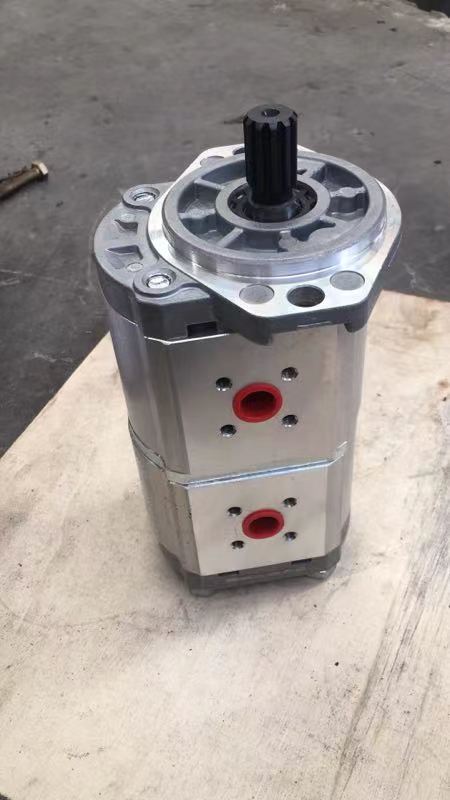 徐工952摊铺机双联泵