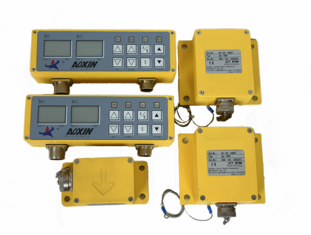 徐工rp952摊铺机找平仪 徐工rp952摊铺机找平仪